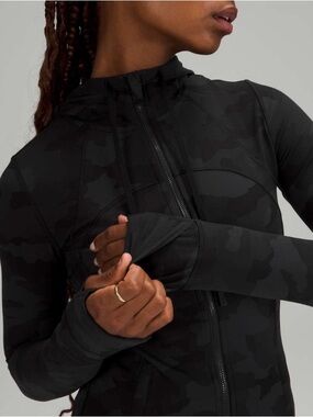 Lululemon Hooded Define Jacket *Nulu 
Heritage 365 Camo Deep Coal Multi Size 12